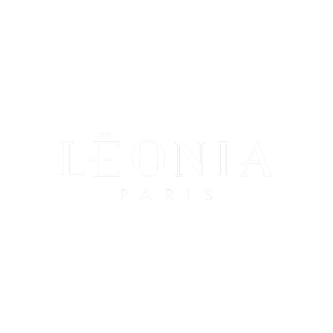 Logo Léonia Paris, marque de cosmétiques bio au thé blanc cliente de la photographe